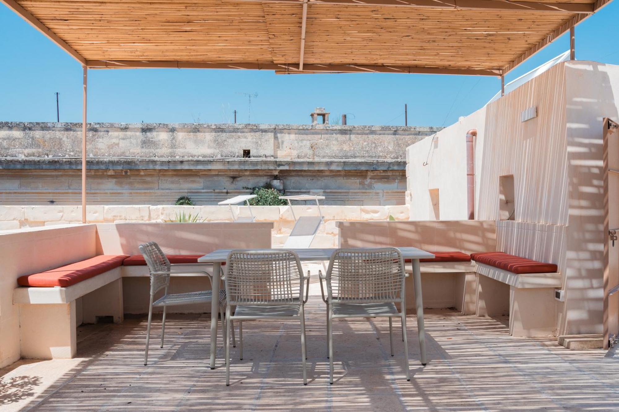 Lotus & Rooftop By Colibri * Lecce