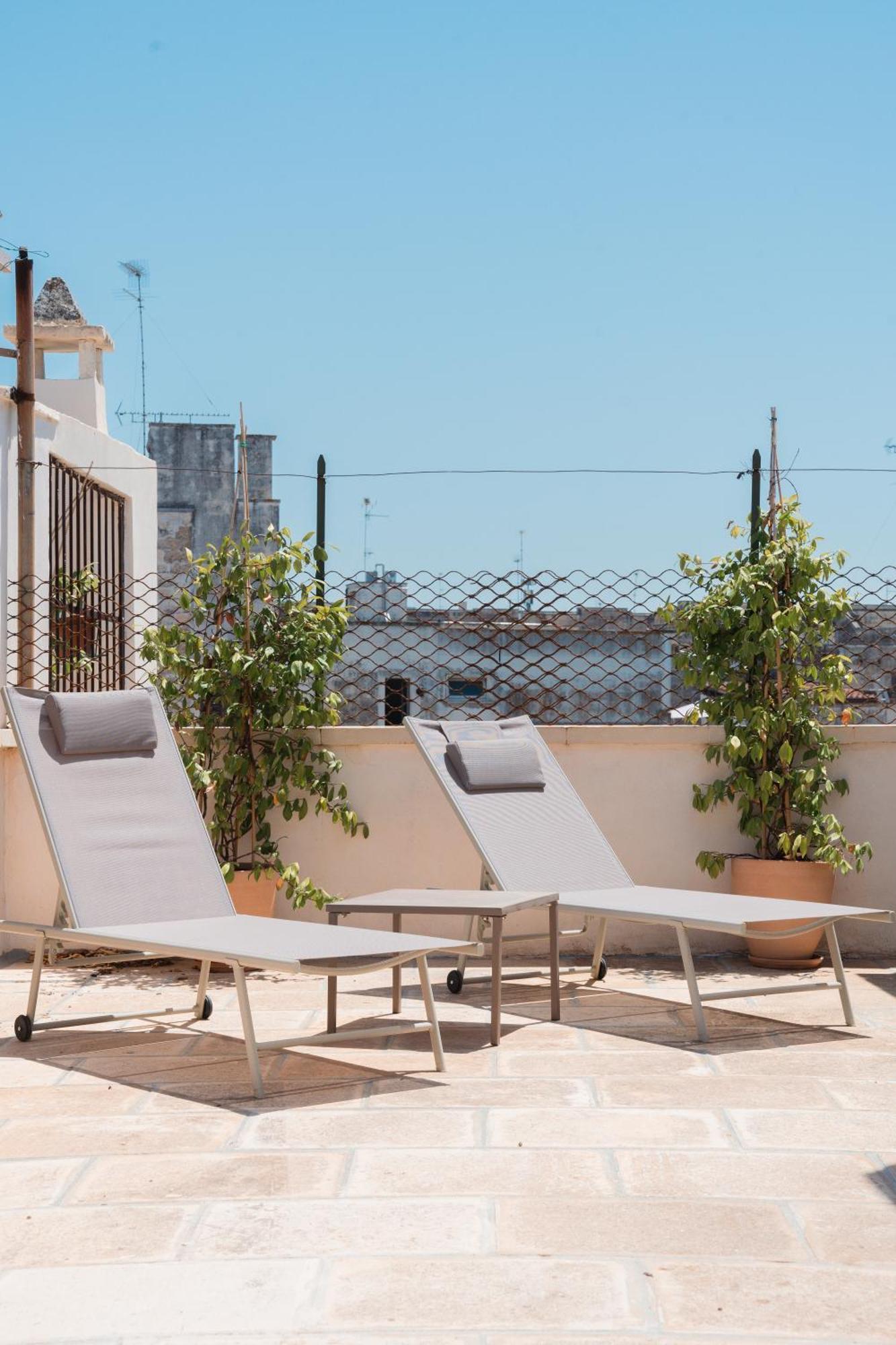 Apartment Lotus & Rooftop By Colibri Lecce